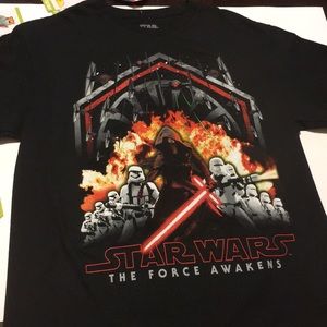 Star Wars t shirt medium brand new with tags.